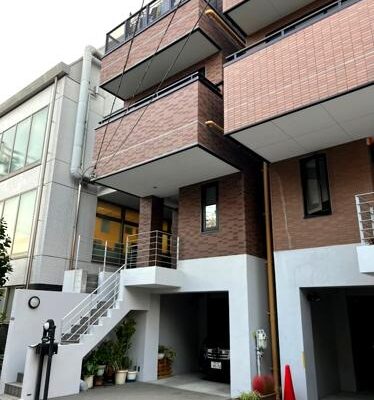 新宿区の外壁塗装・防水工事・シーリング工事